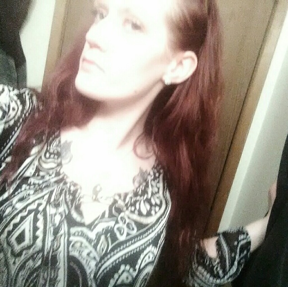 -AMBASSADOR - TOP RATED SELLER- =) @smyleekylee - Picture 3 of 6